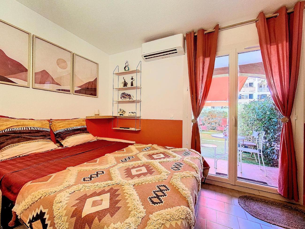 Cosy, Wi-Fi, Jardin & Parking, Jasmins Studio En Cote-D'Azur Валлорис Экстерьер фото