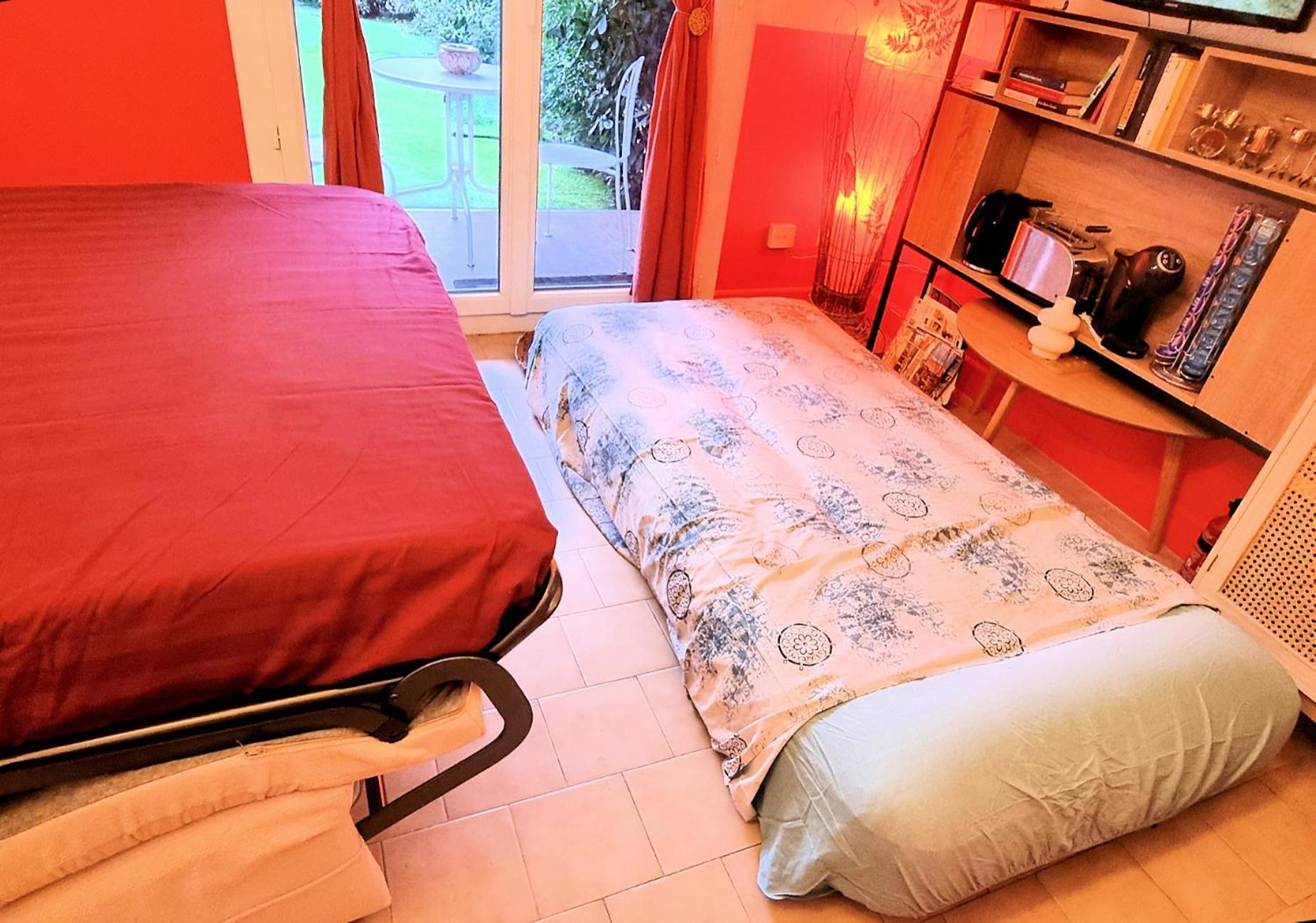 Cosy, Wi-Fi, Jardin & Parking, Jasmins Studio En Cote-D'Azur Валлорис Экстерьер фото