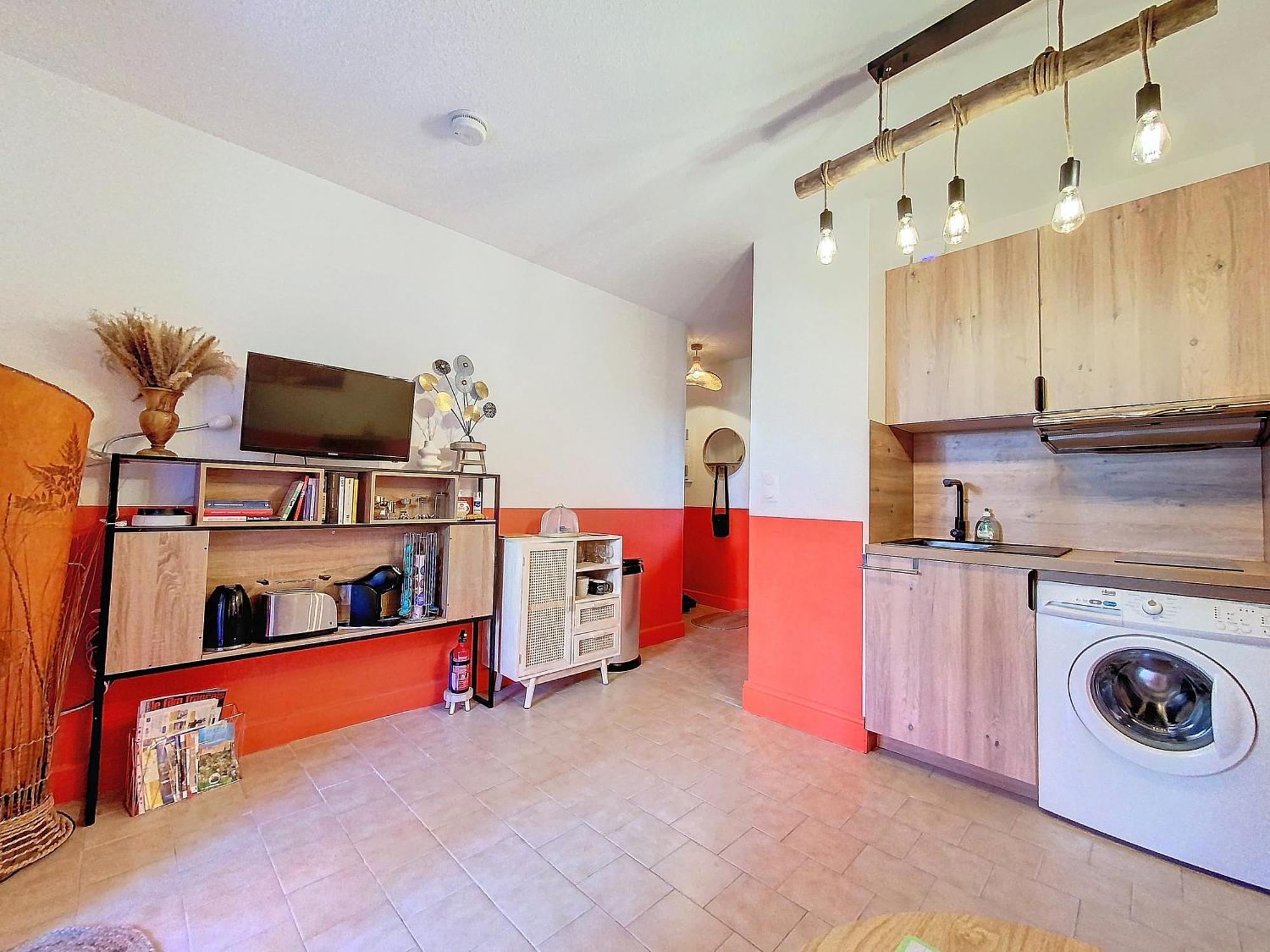 Cosy, Wi-Fi, Jardin & Parking, Jasmins Studio En Cote-D'Azur Валлорис Экстерьер фото