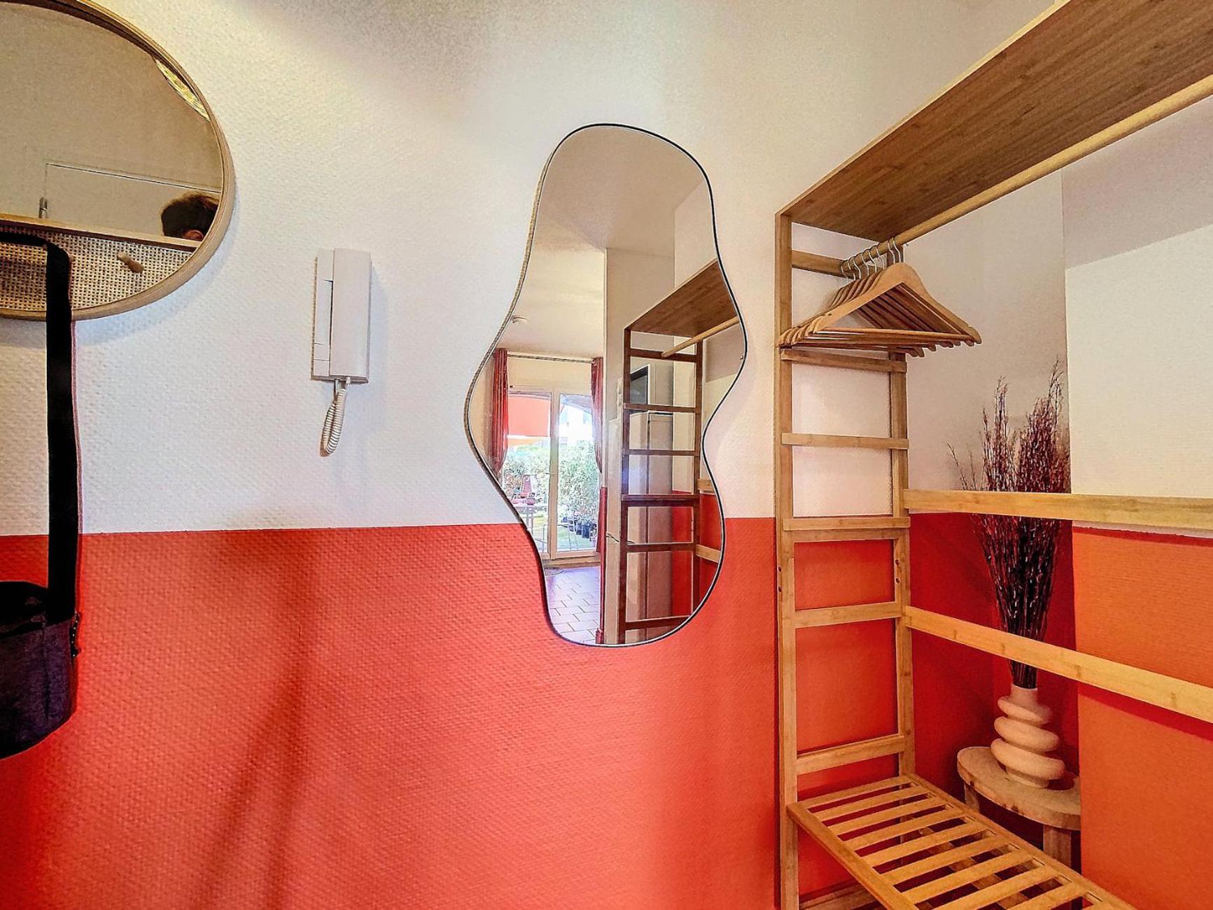 Cosy, Wi-Fi, Jardin & Parking, Jasmins Studio En Cote-D'Azur Валлорис Экстерьер фото